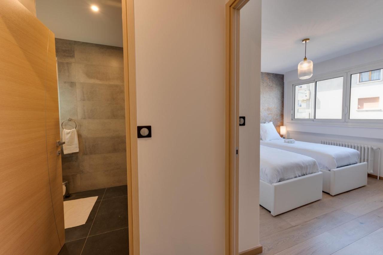 Swan Lake - Design Apartment Facing Lake Annecy Zewnętrze zdjęcie